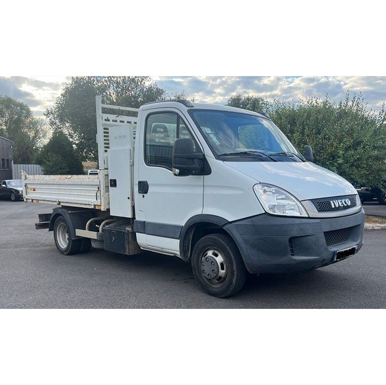 Camion IVECO  3 Tonnes 5 