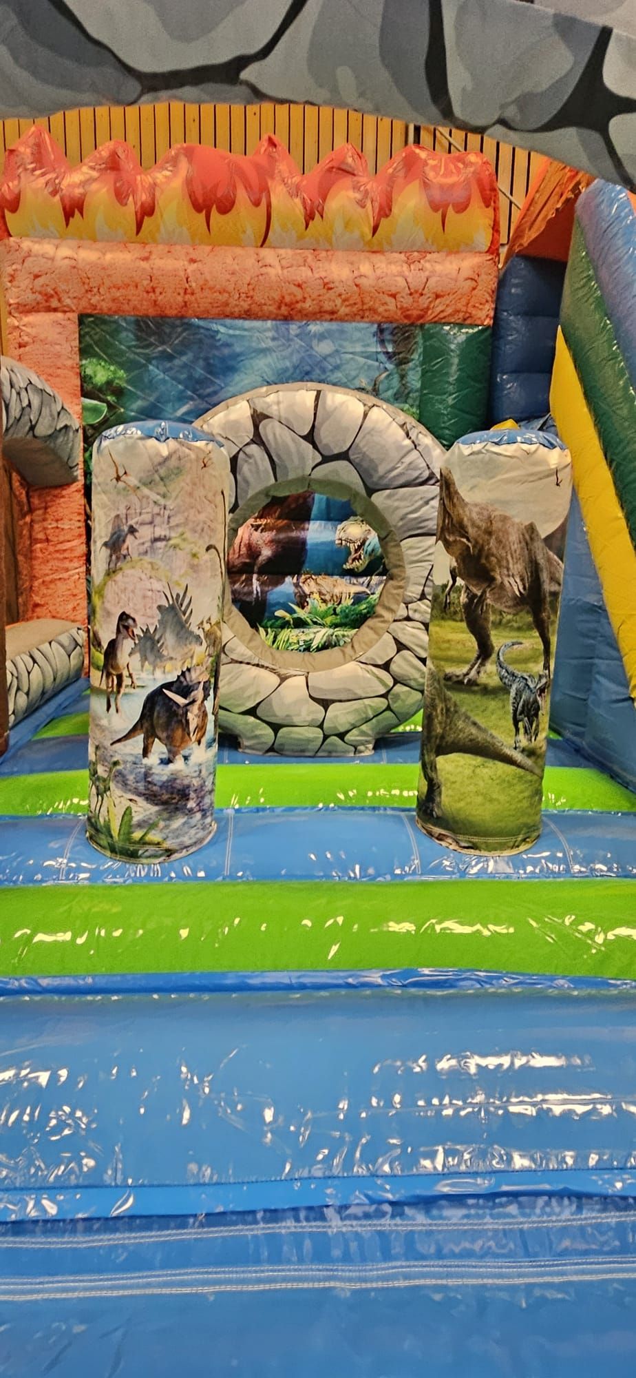 JEUX: Château gonflable 