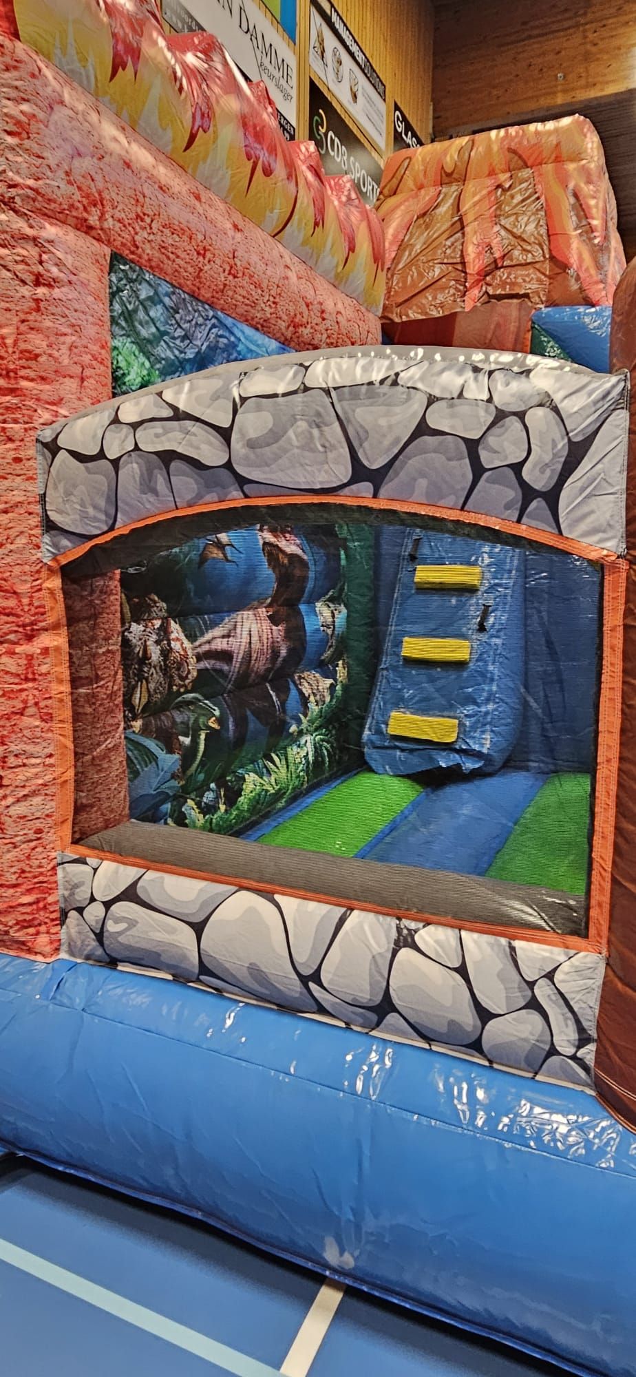 JEUX: Château gonflable 